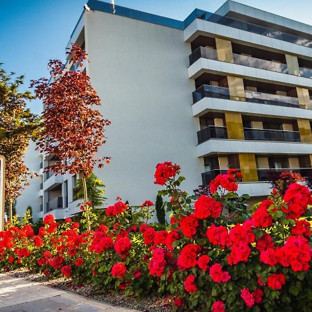 Novum By The Sea Aparthotel Олимп Екстериор снимка