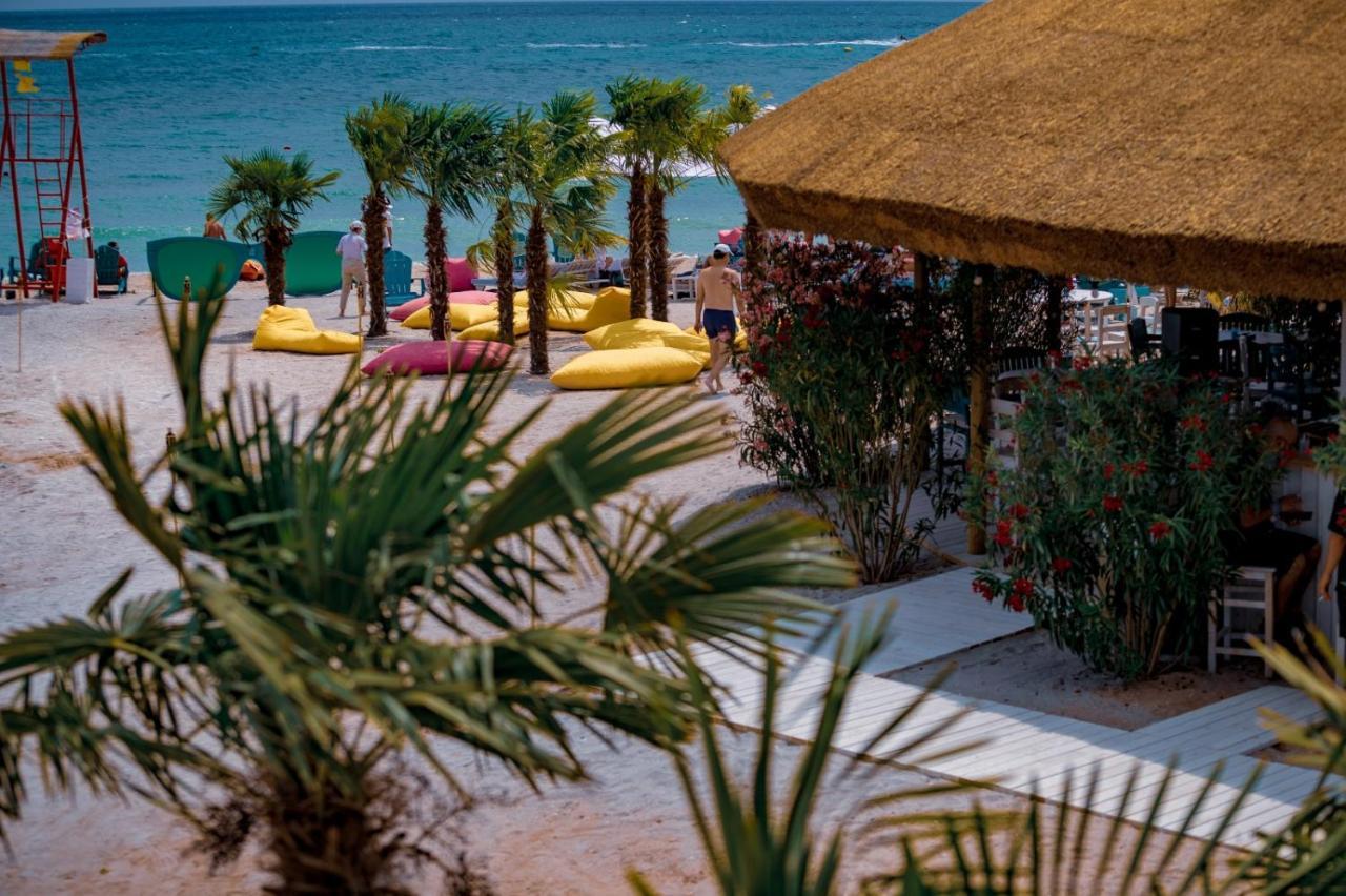 Novum By The Sea Aparthotel Олимп Екстериор снимка