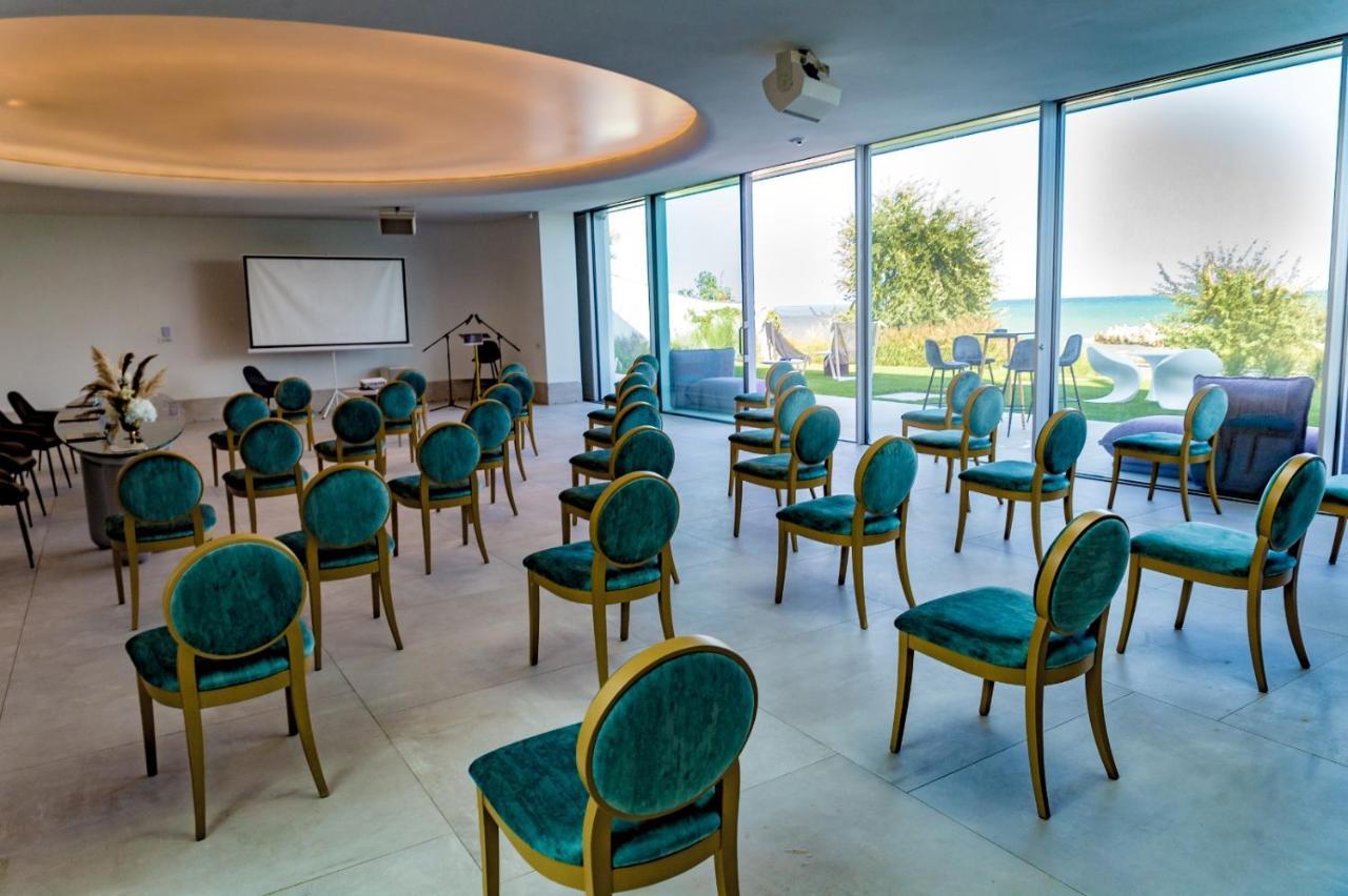 Novum By The Sea Aparthotel Олимп Екстериор снимка