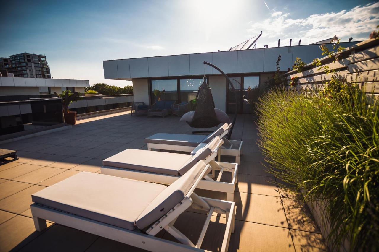 Novum By The Sea Aparthotel Олимп Екстериор снимка